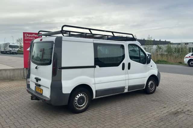 Opel Vivaro (2005) thumbnail 5