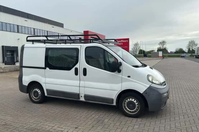 Opel Vivaro (2005) thumbnail 6