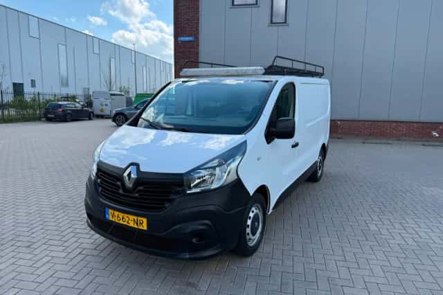 Renault Trafic (2018) thumbnail 1