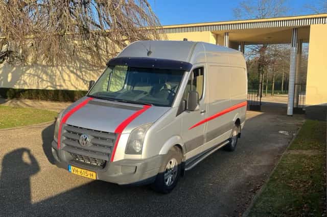 Volkswagen Crafter (2008) thumbnail 1