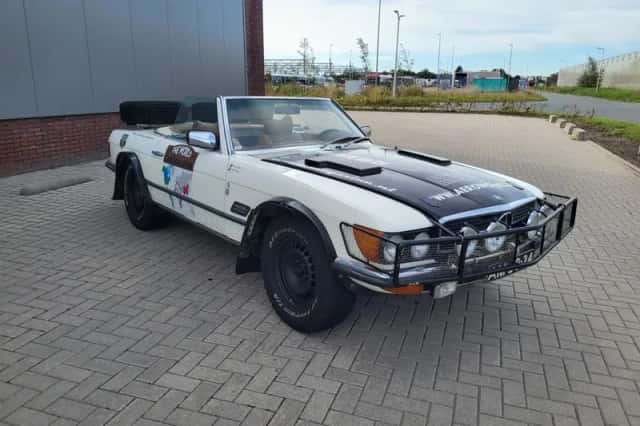 Mercedes-Benz 350 SL (1972) thumbnail 2