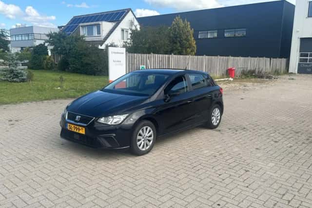 SEAT Ibiza (2018) thumbnail 1