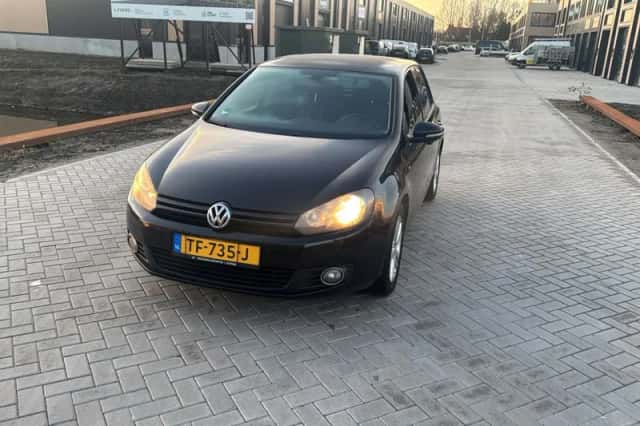 Volkswagen Golf (2012) thumbnail 5