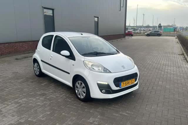 Peugeot 107 (2013) thumbnail 4