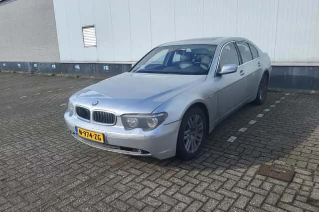 BMW 7-Serie (2003) thumbnail 2