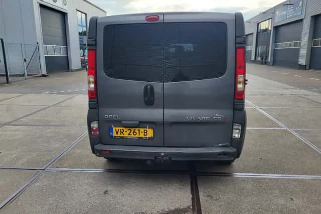 Opel Vivaro (2013) thumbnail 4