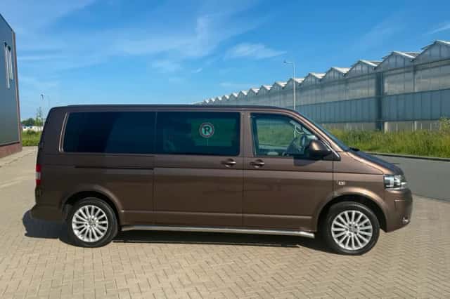 Volkswagen Transporter (2013) thumbnail 6