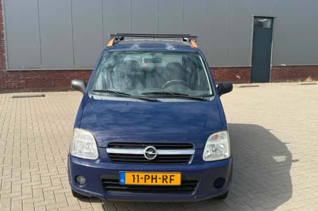 Opel Agila (2004) thumbnail 2