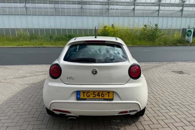Alfa Romeo Mito (2009) thumbnail 6