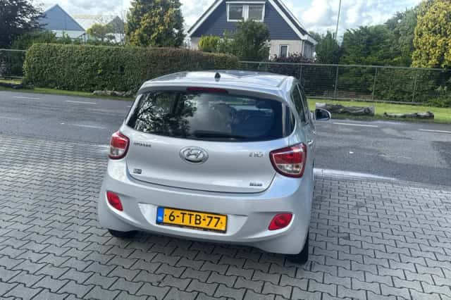 Hyundai i10 (2014) thumbnail 5