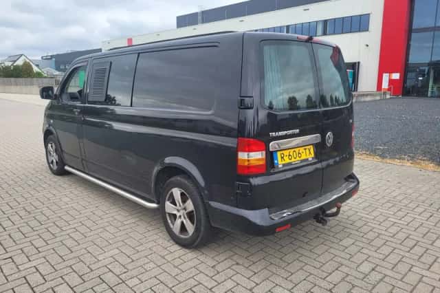 Volkswagen Transporter (2008) thumbnail 4