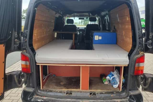 Volkswagen Transporter (2008) thumbnail 6