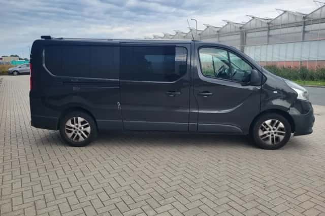 Renault Trafic (2016) thumbnail 4