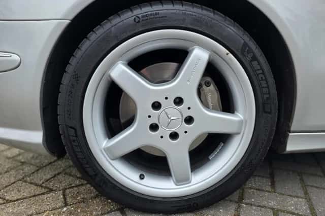 Mercedes-Benz E-Klasse (2003) thumbnail 2