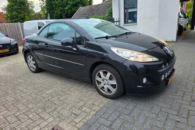Peugeot 207 (2010) thumbnail 6