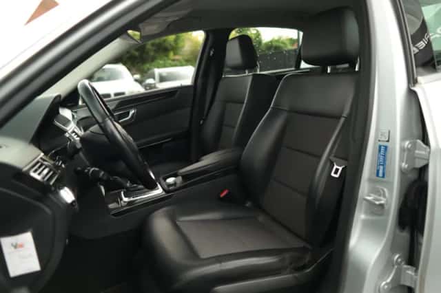 Mercedes-Benz E-Klasse (2009) thumbnail 3