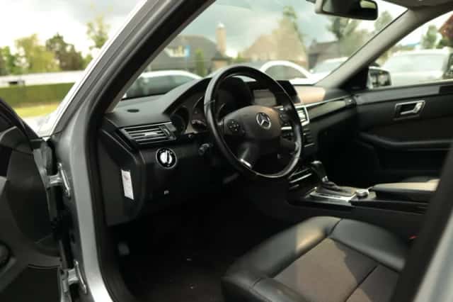Mercedes-Benz E-Klasse (2009) thumbnail 5