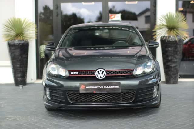 Volkswagen Golf (2012) thumbnail 4