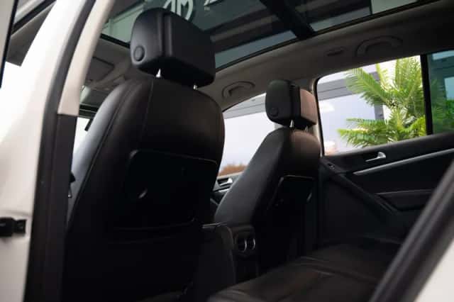 Volkswagen Tiguan (0) thumbnail 6