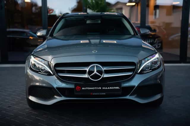 Mercedes-Benz C-Klasse (0) thumbnail 2
