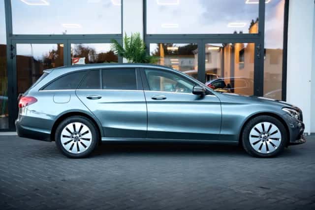 Mercedes-Benz C-Klasse (0) thumbnail 6