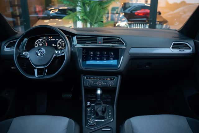 Volkswagen Tiguan (0) thumbnail 5