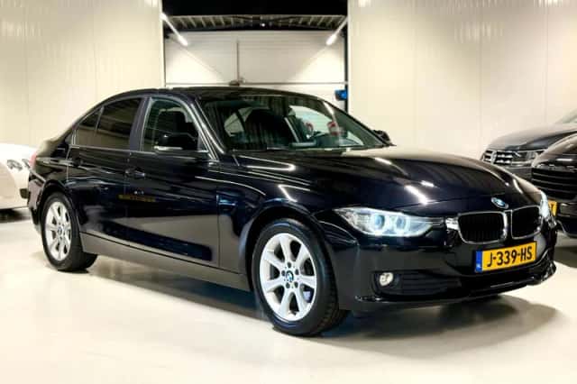 BMW 3-Serie (2013) thumbnail 4