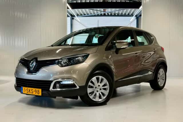 Renault Captur (2013) thumbnail 1