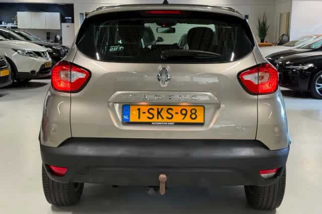 Renault Captur (2013) thumbnail 6
