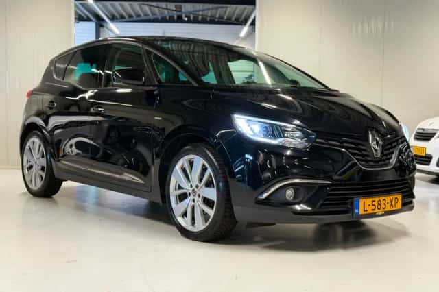 Renault Scénic (2019) thumbnail 4