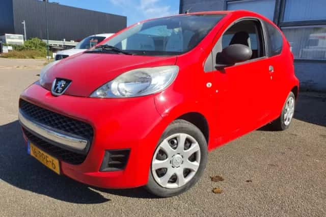 Peugeot 107 (2011) thumbnail 1
