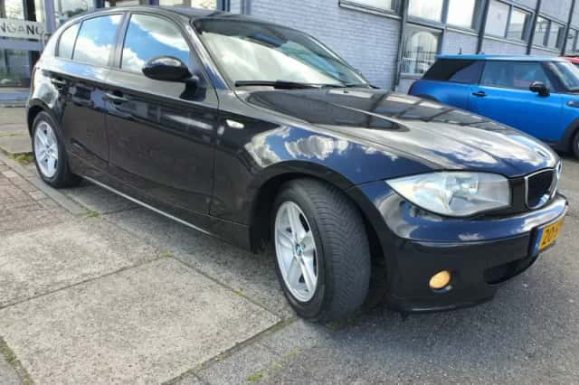 BMW 1-Serie (2006) thumbnail 2