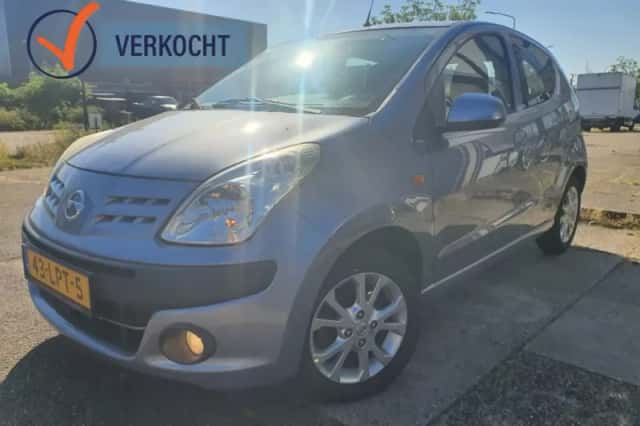 Nissan Pixo (2010) thumbnail 1