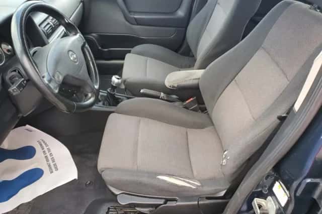 Opel Astra (2002) thumbnail 6