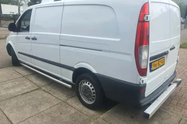 Mercedes-Benz Vito (2006) thumbnail 4