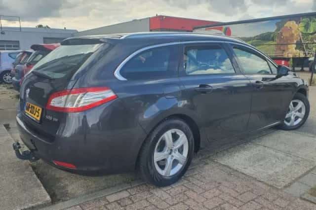 Peugeot 508 (2012) thumbnail 3