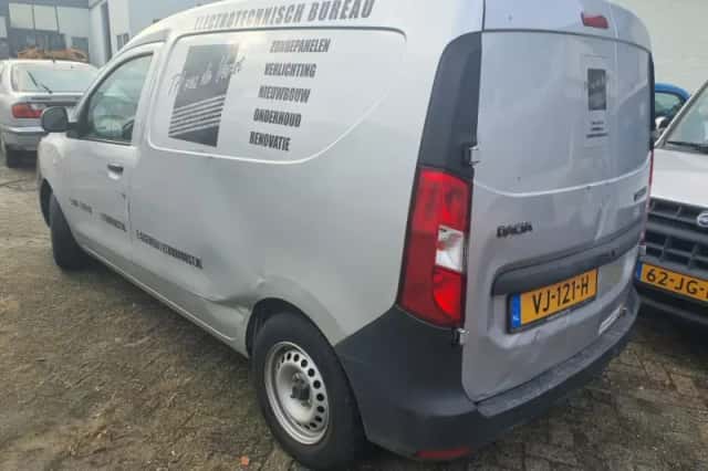 Dacia Dokker (2014) thumbnail 3
