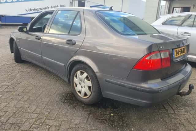 Saab 9-5 (2006) thumbnail 4