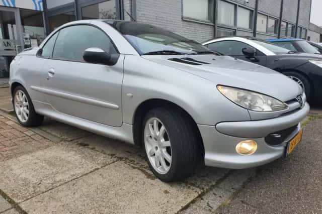 Peugeot 206 (2003) thumbnail 2