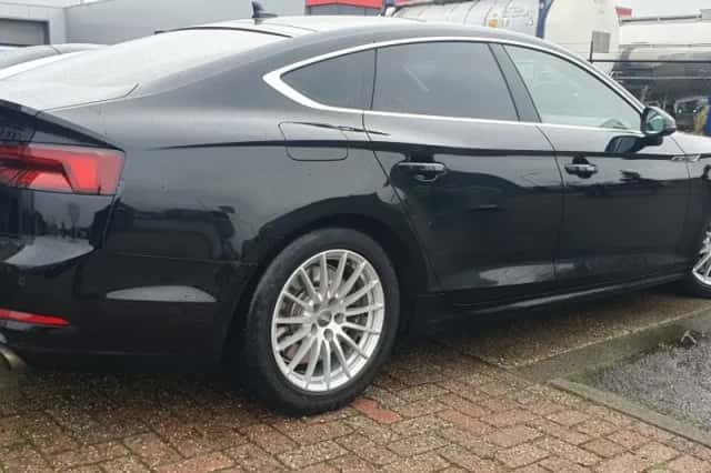 Audi A5 (2018) thumbnail 3