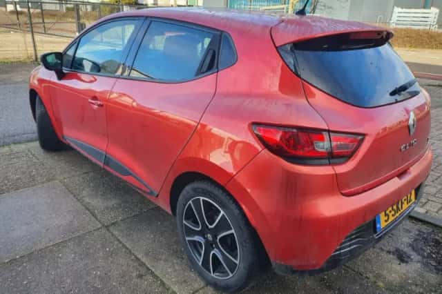 Renault Clio (2013) thumbnail 4