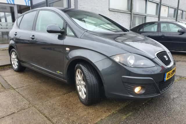 SEAT Altea (2011) thumbnail 2