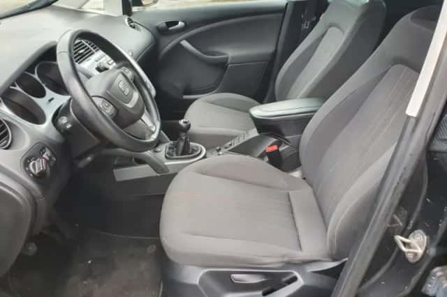 SEAT Altea (2011) thumbnail 6