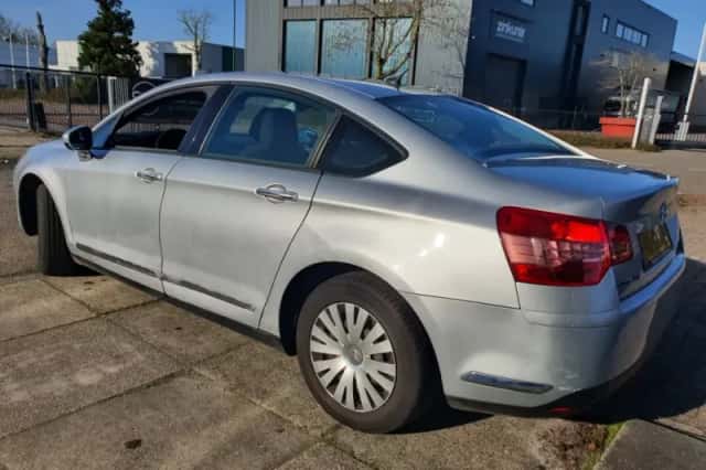Citroën C5 (2008) thumbnail 4