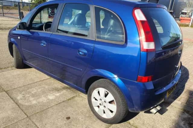 Opel Meriva (2005) thumbnail 4