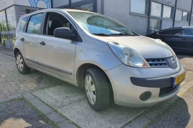 Nissan Note (2007) thumbnail 2