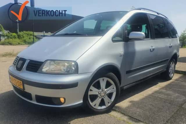 SEAT Alhambra (2007) thumbnail 1