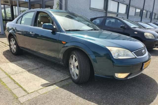 Ford Mondeo (2006) thumbnail 2