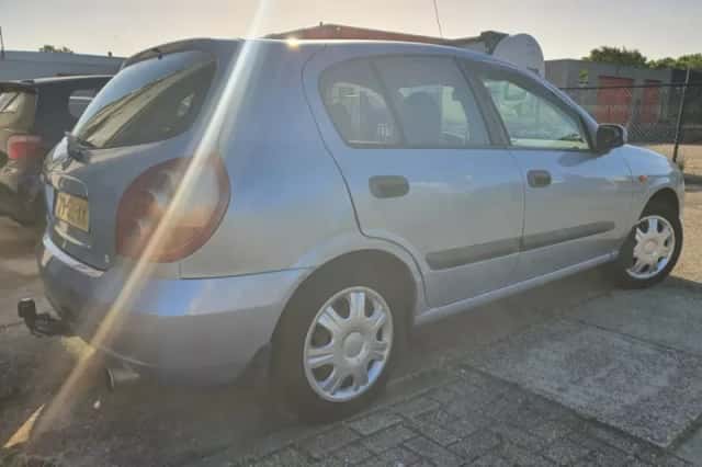Nissan Almera (2006) thumbnail 3