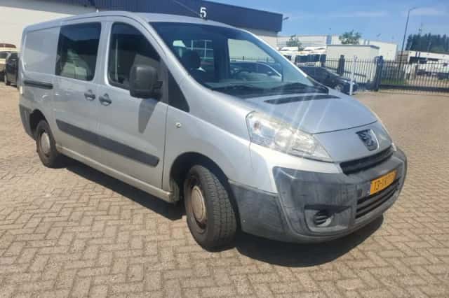Peugeot Expert (2008) thumbnail 2